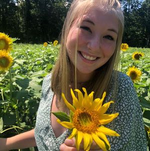 Meet your Posher, Madison